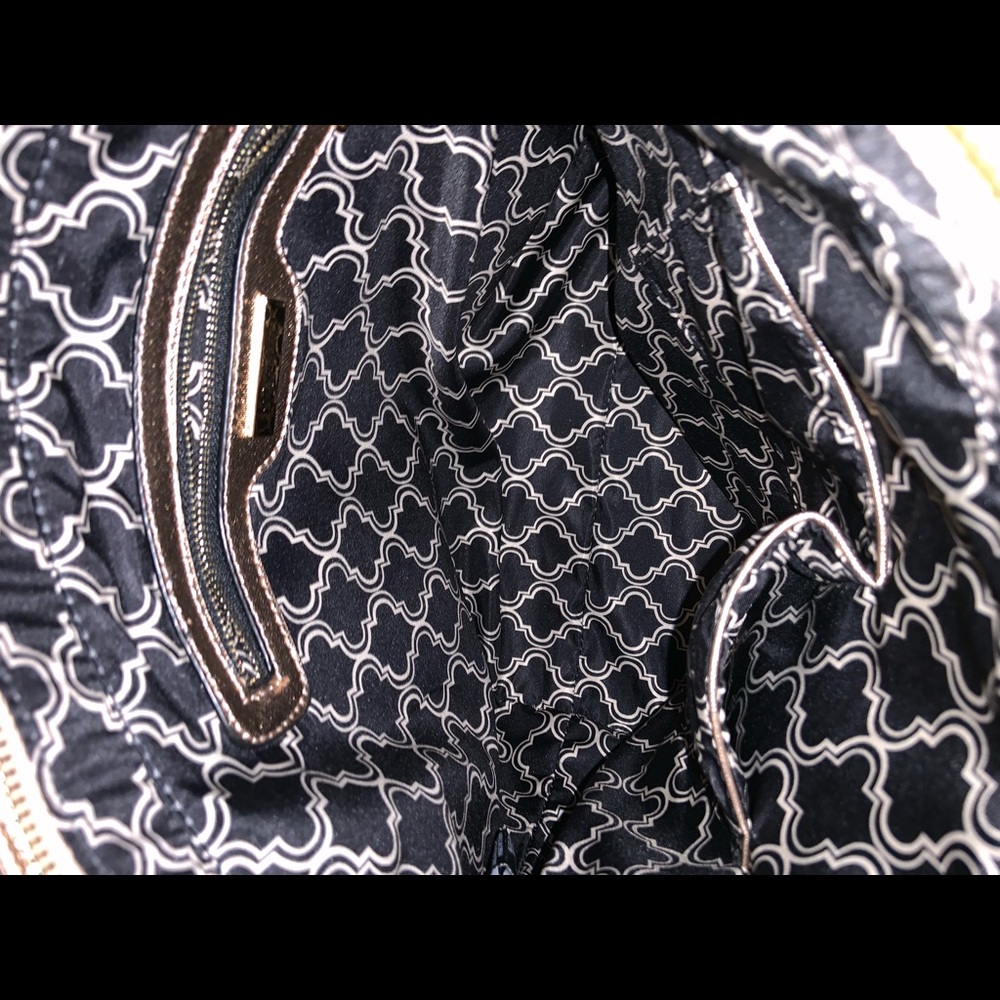 Purse - Picture 4 of 5